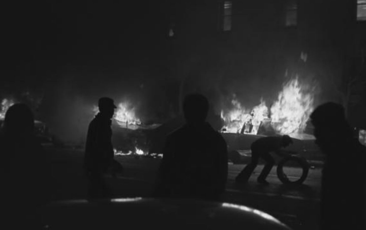 White_Night_riots_cc_img