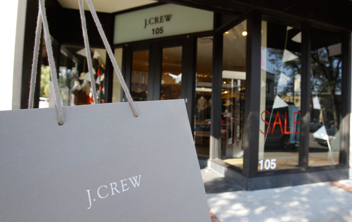 J. Crew, Urban Outfitters, and More Just Stopped Using ‘On-Call’ Scheduling