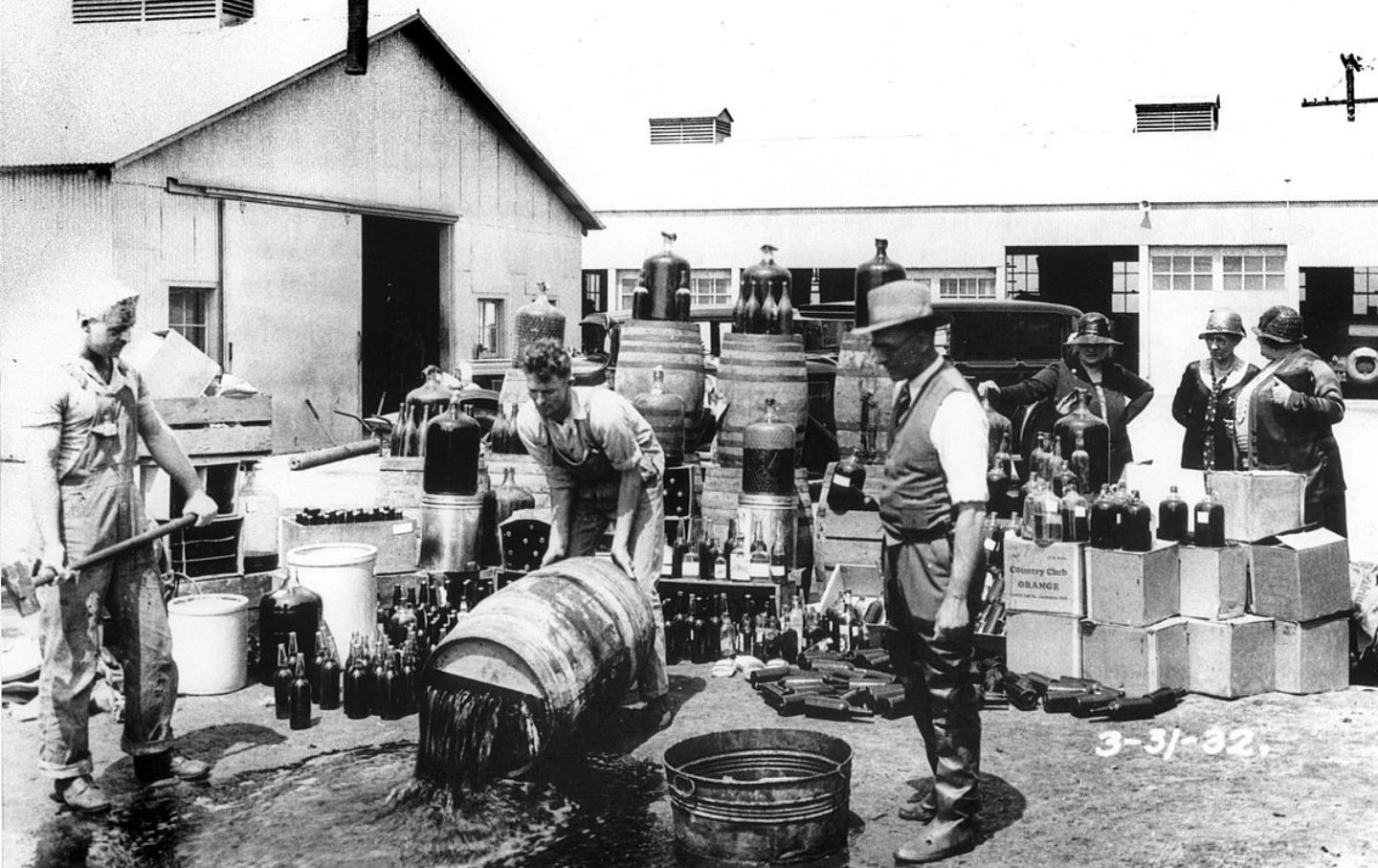 December 5, 1933: Prohibition Ends