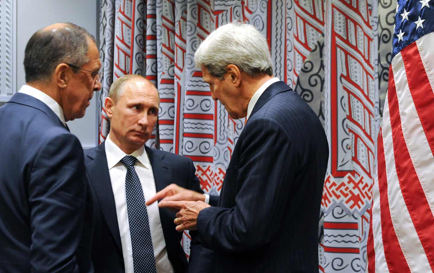 Russian President Vladimir Putin, Russian Foreign Minister Sergey Lavrov, and US Secretary of State John Kerry