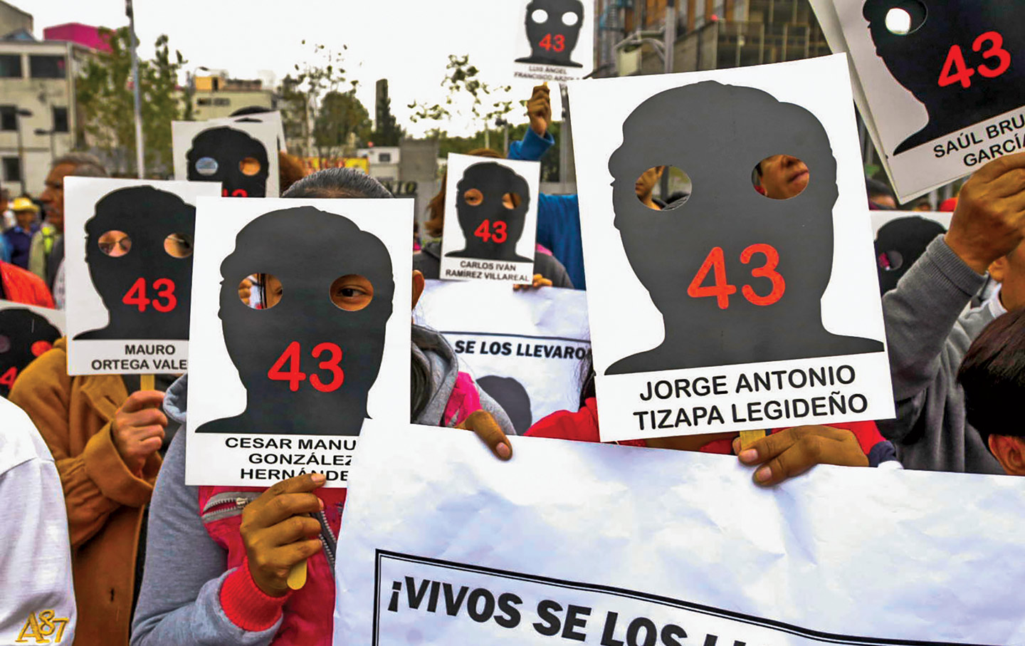4 Years After the Forced Disappearance of 43 Students, a Father Is Still Looking