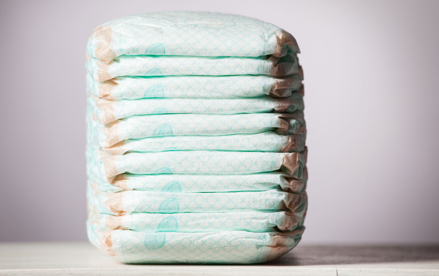 Stranger leaves stack of diapers and note in HomeGoods 