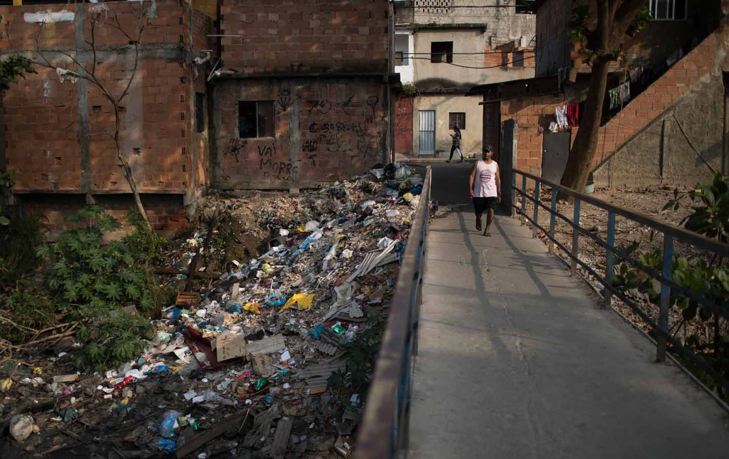 Guanabara Rio Pollution