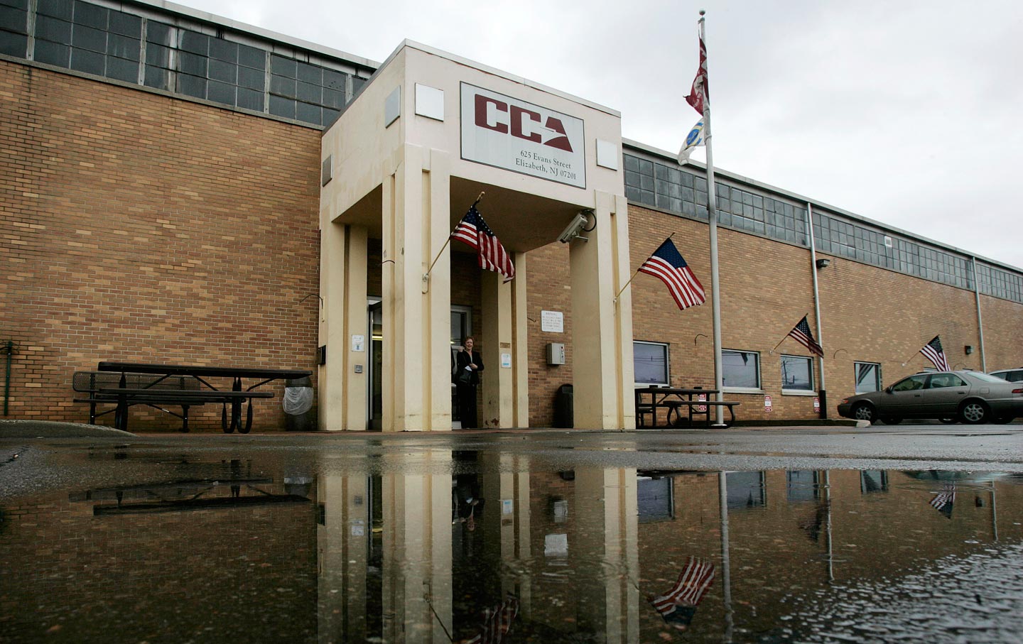 cca_federal_prison_ap_img