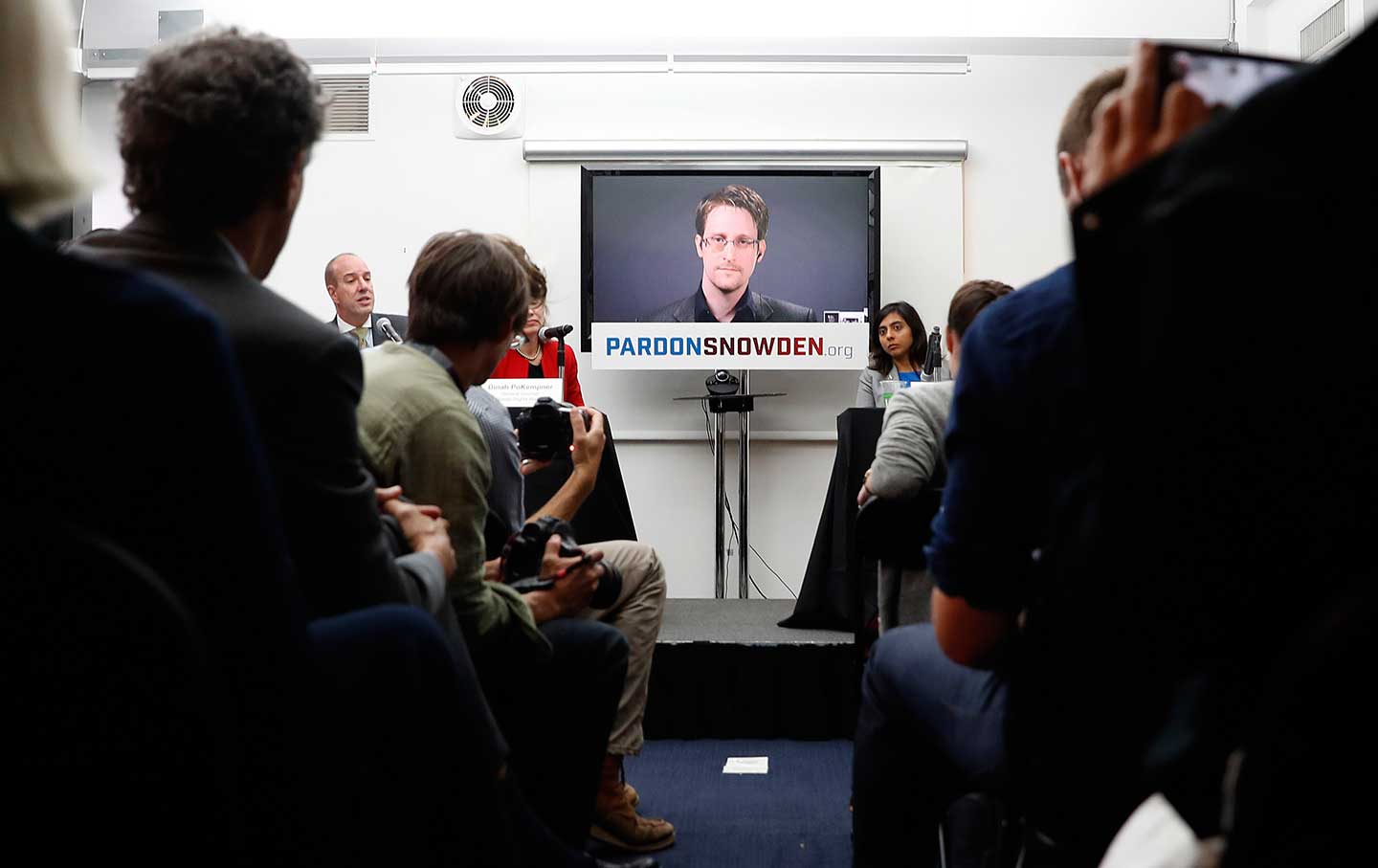 Oliver Stone: Edward Snowden Has Done Something ‘Quite Amazing’
