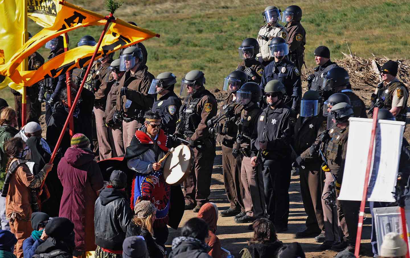 Dakota Pipeline police