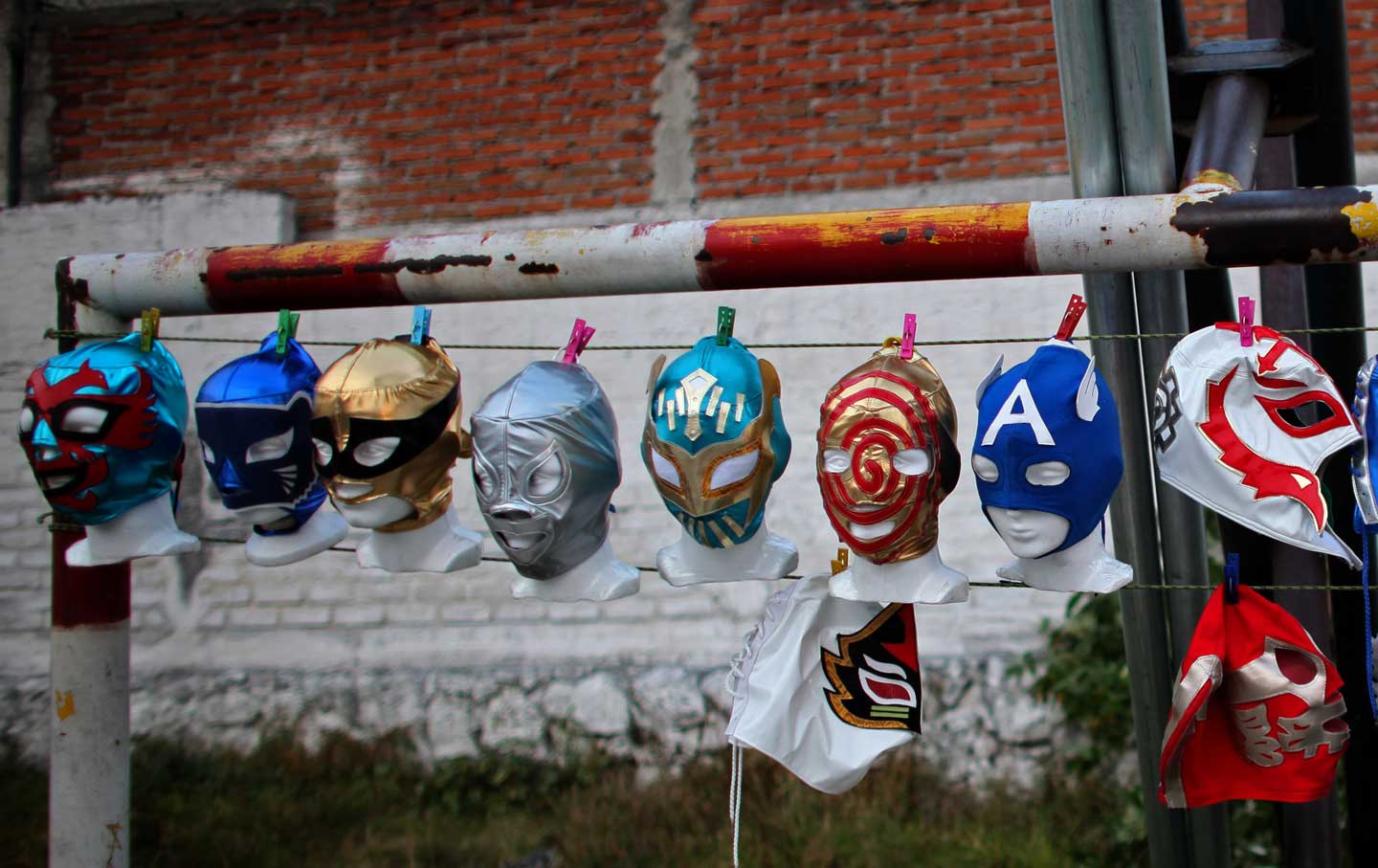 Coping With the Blows: Mexican Wrestling Goes Global