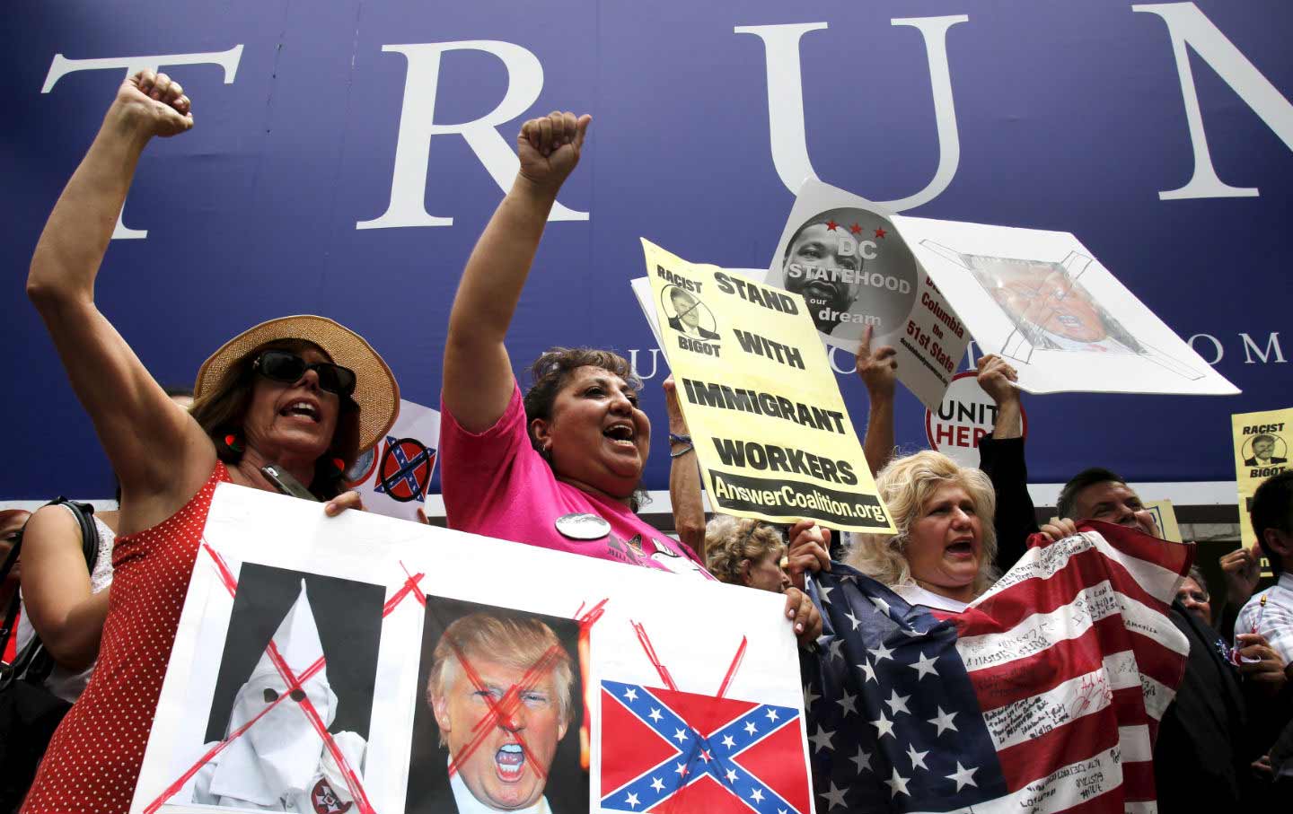 womens_protests_trump_rtr_img