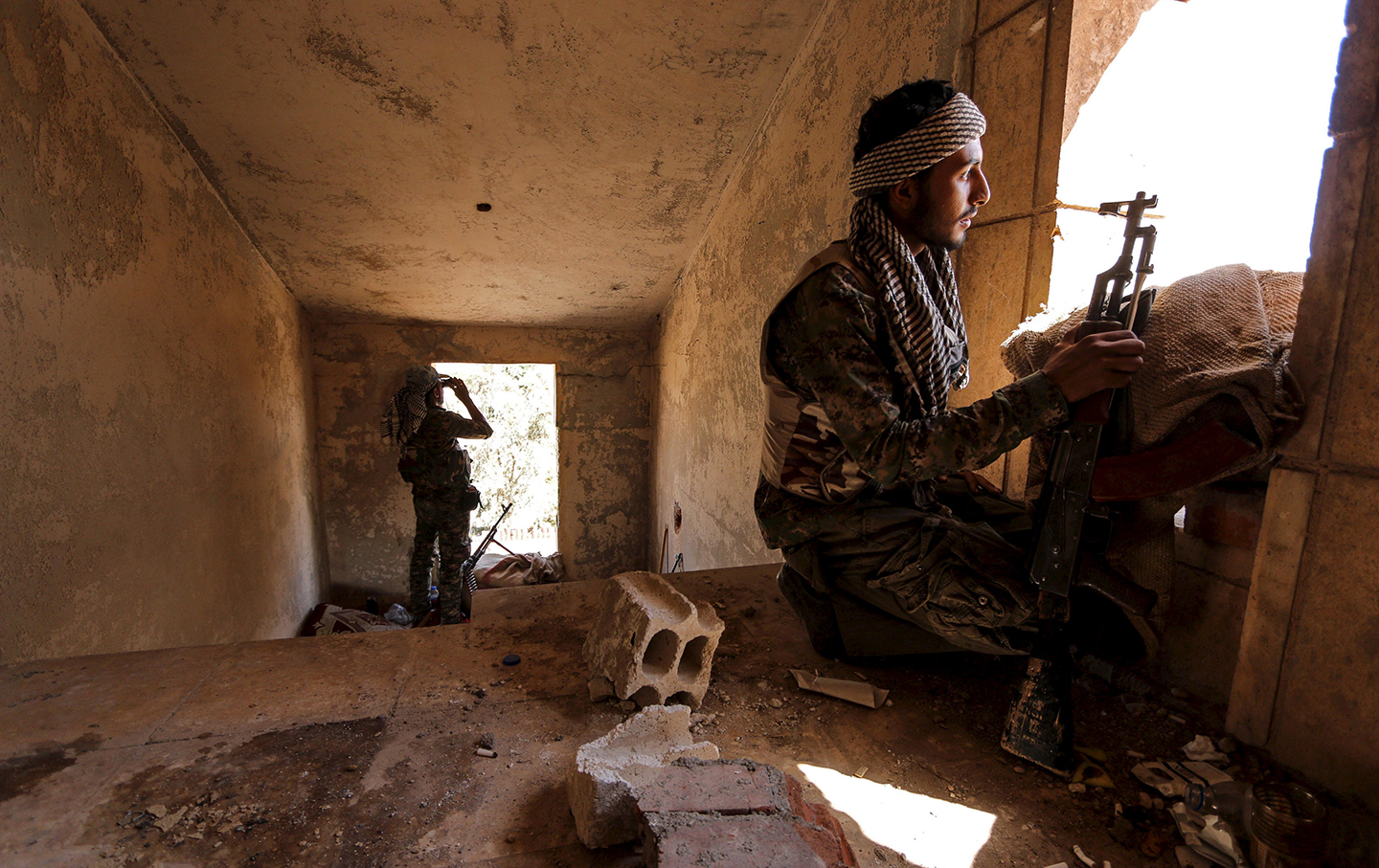 YPG fighter in Hasaka