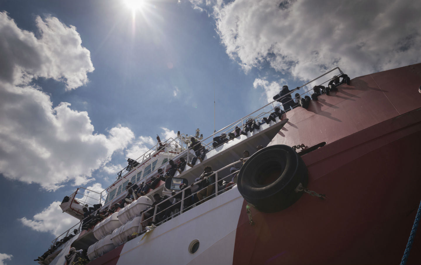 REFUGEES LAND NAPLES