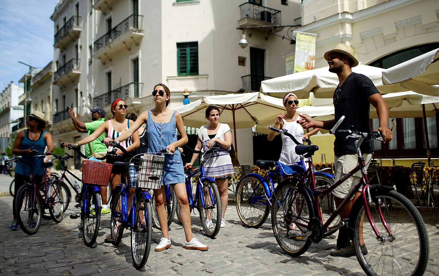 American Tourists in Cuba