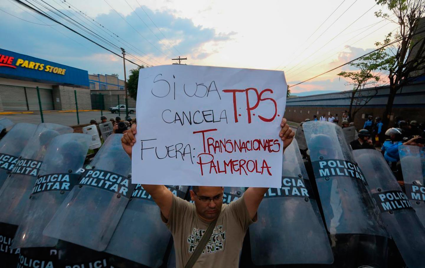 Honduran TPS protester
