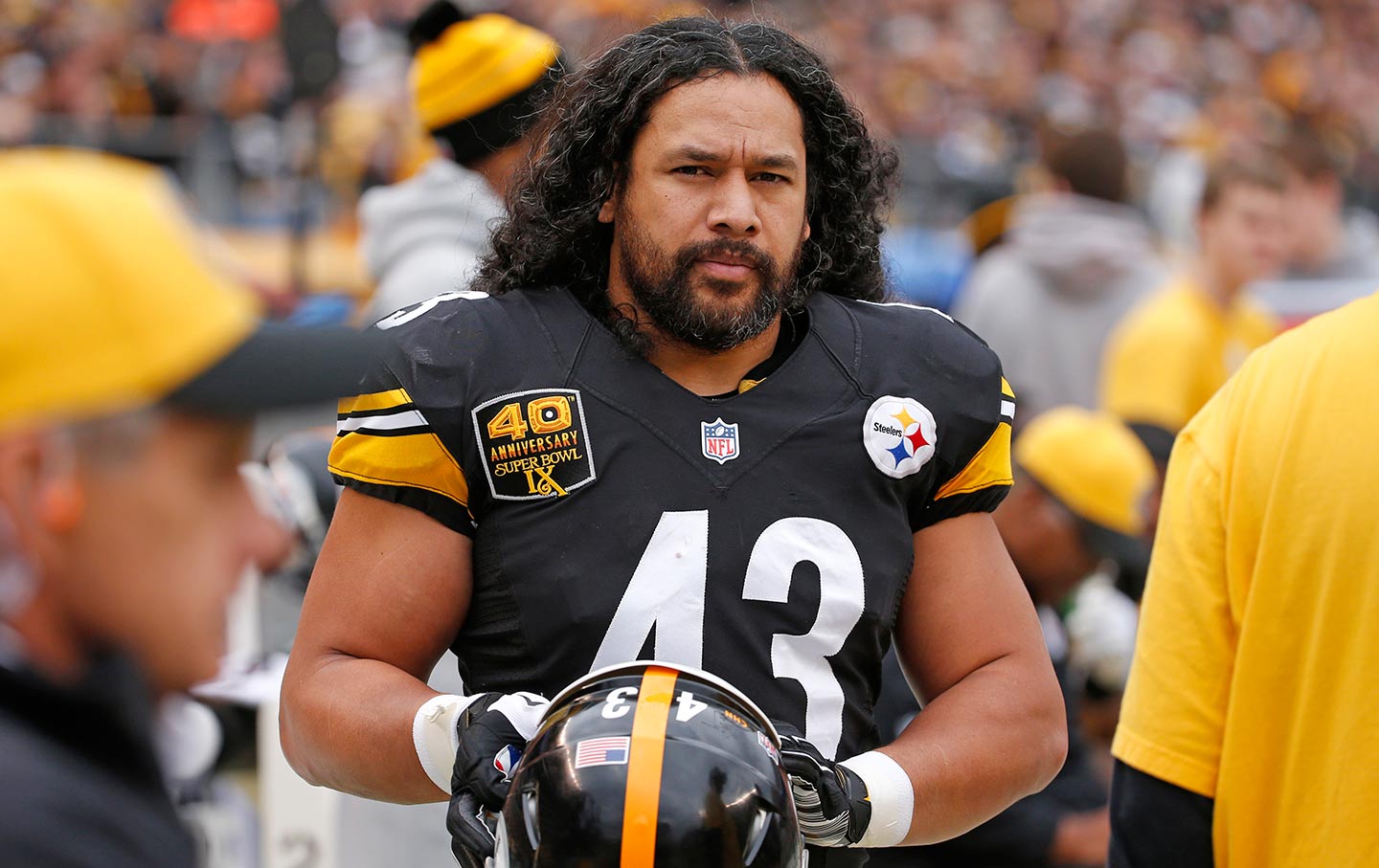 How Do So Many Samoans Make it to the NFL? | The Nation1440 x 907