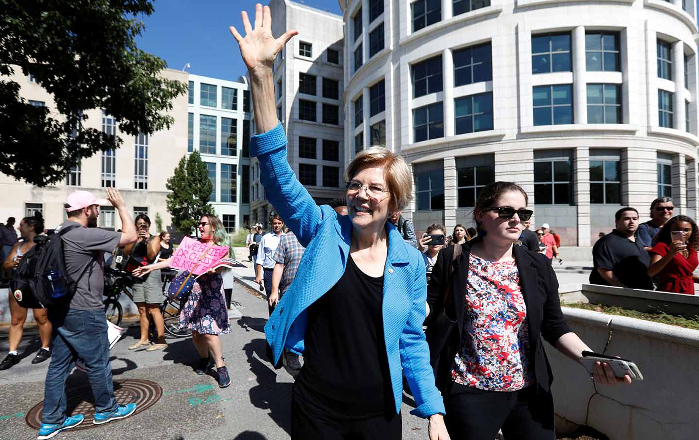 Elizabeth Warren Walking Waving
