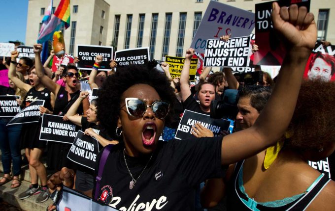 kavanaugh-protest-ap-img