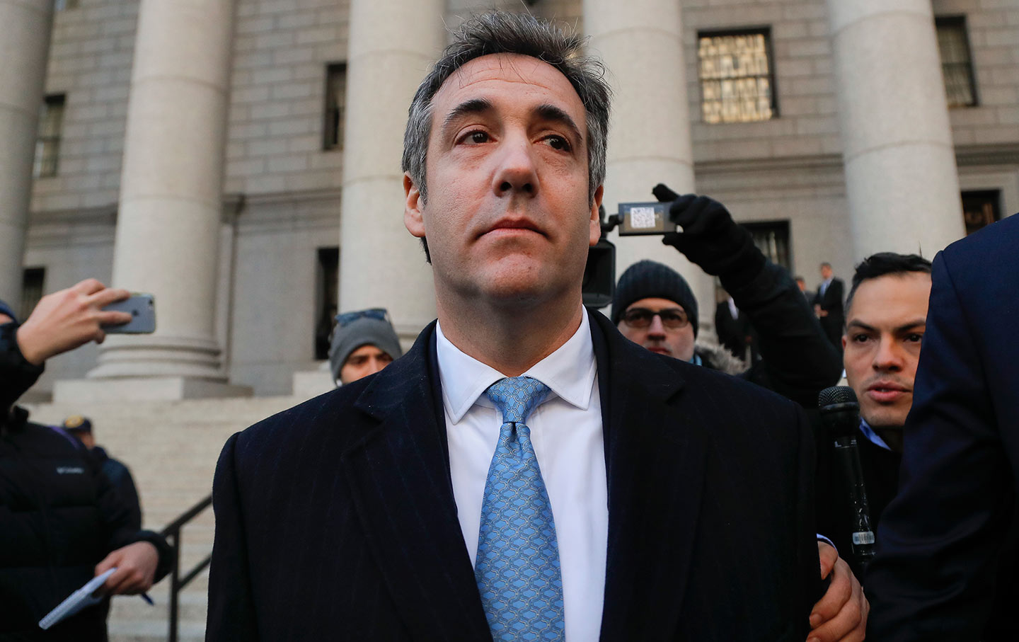 michael cohen leaves court