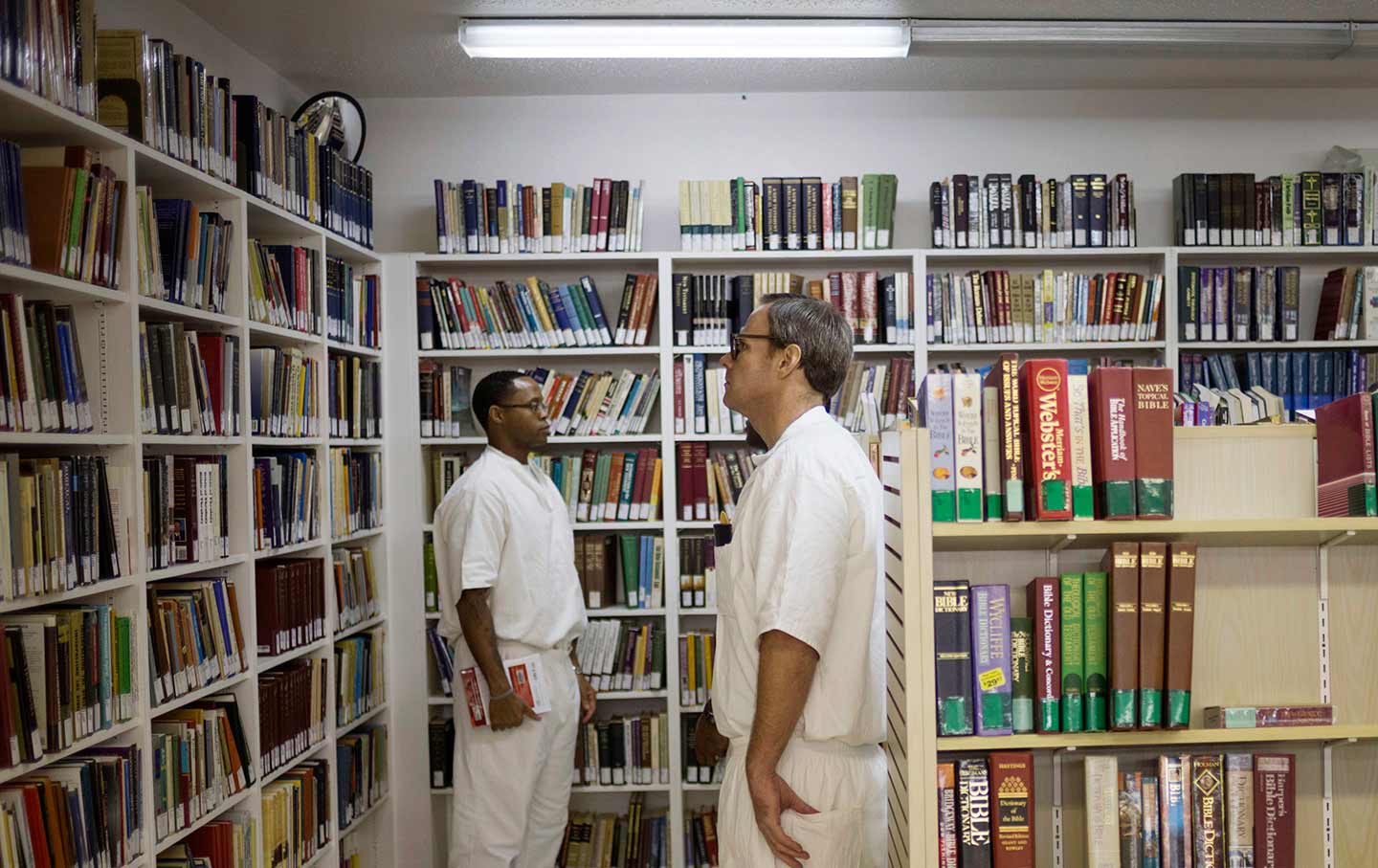 Prison library