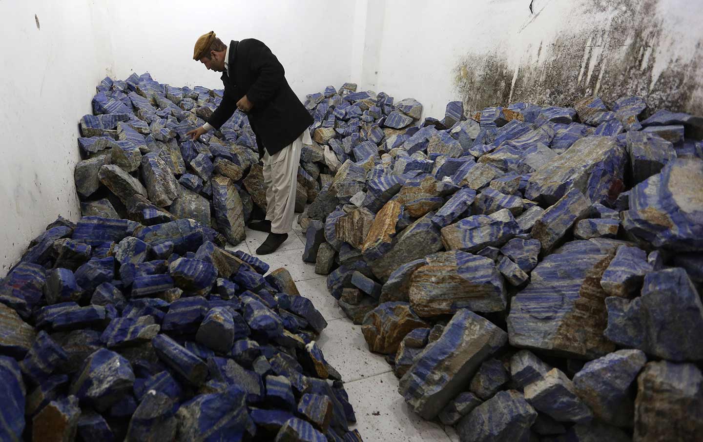 Mining Lapis in Afghanistan