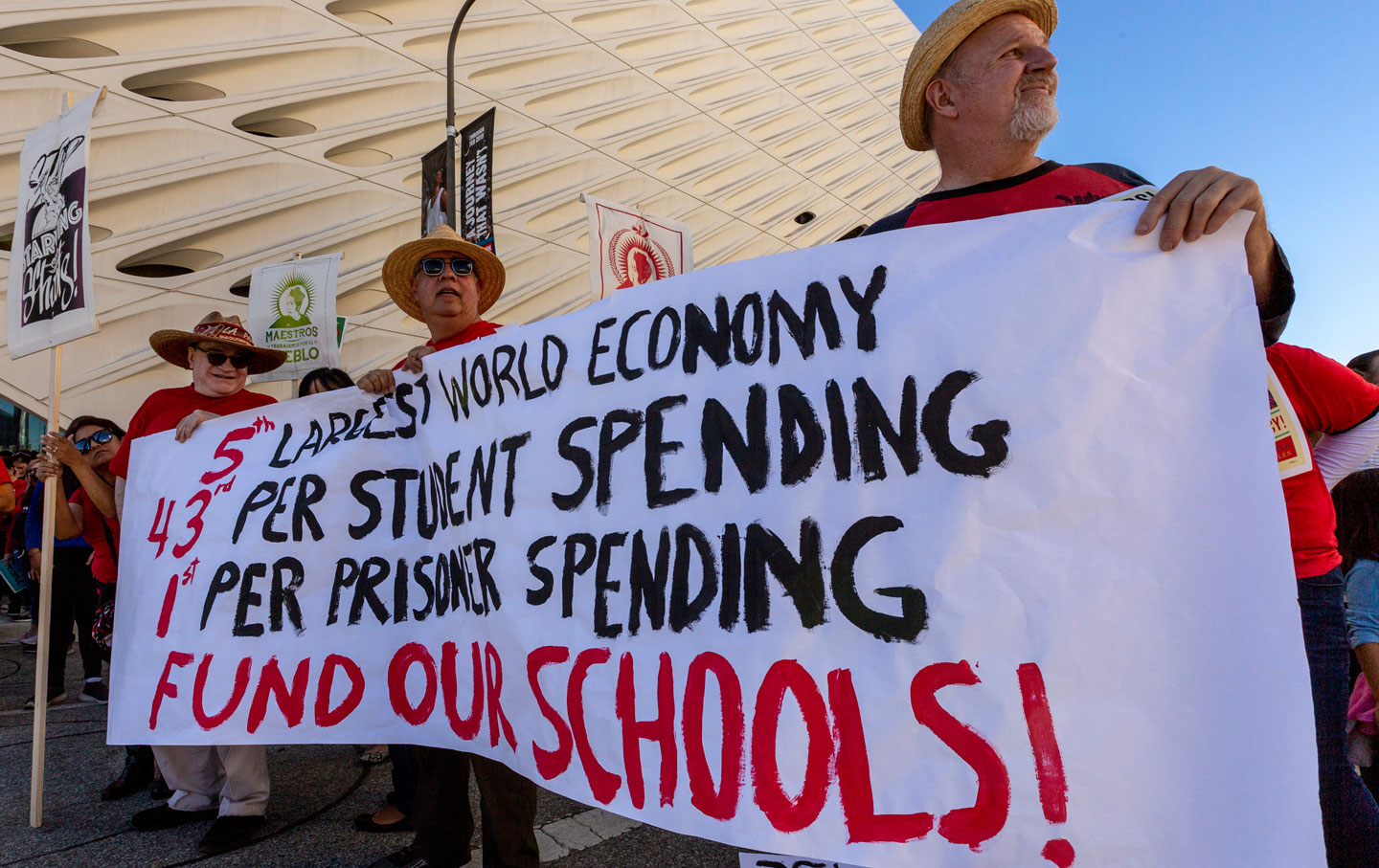 LA teachers rally