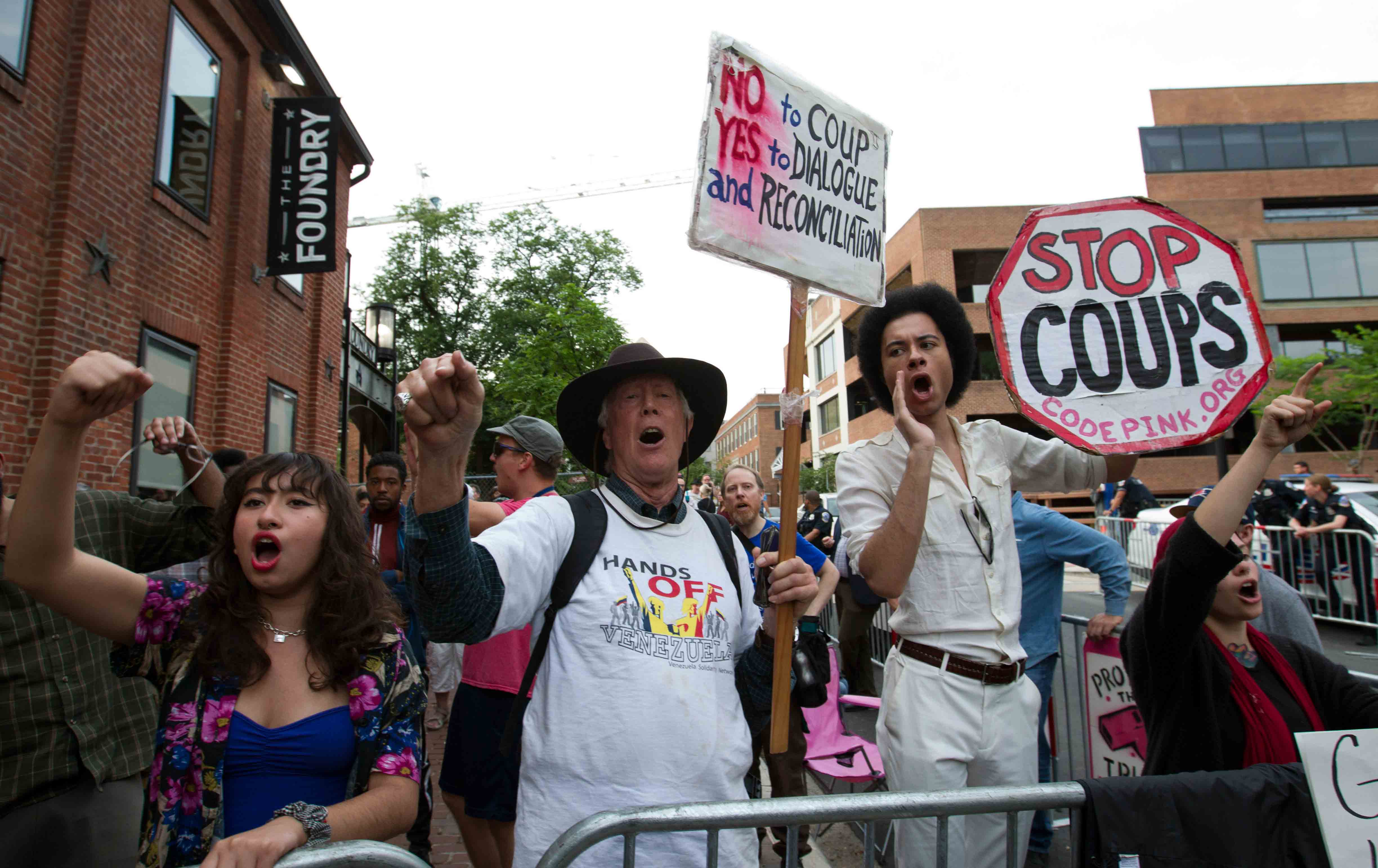 Protesters against US intervention in Venezuela