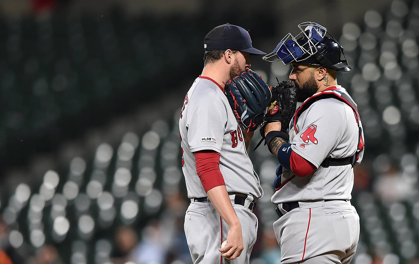 uniform red sox white hat