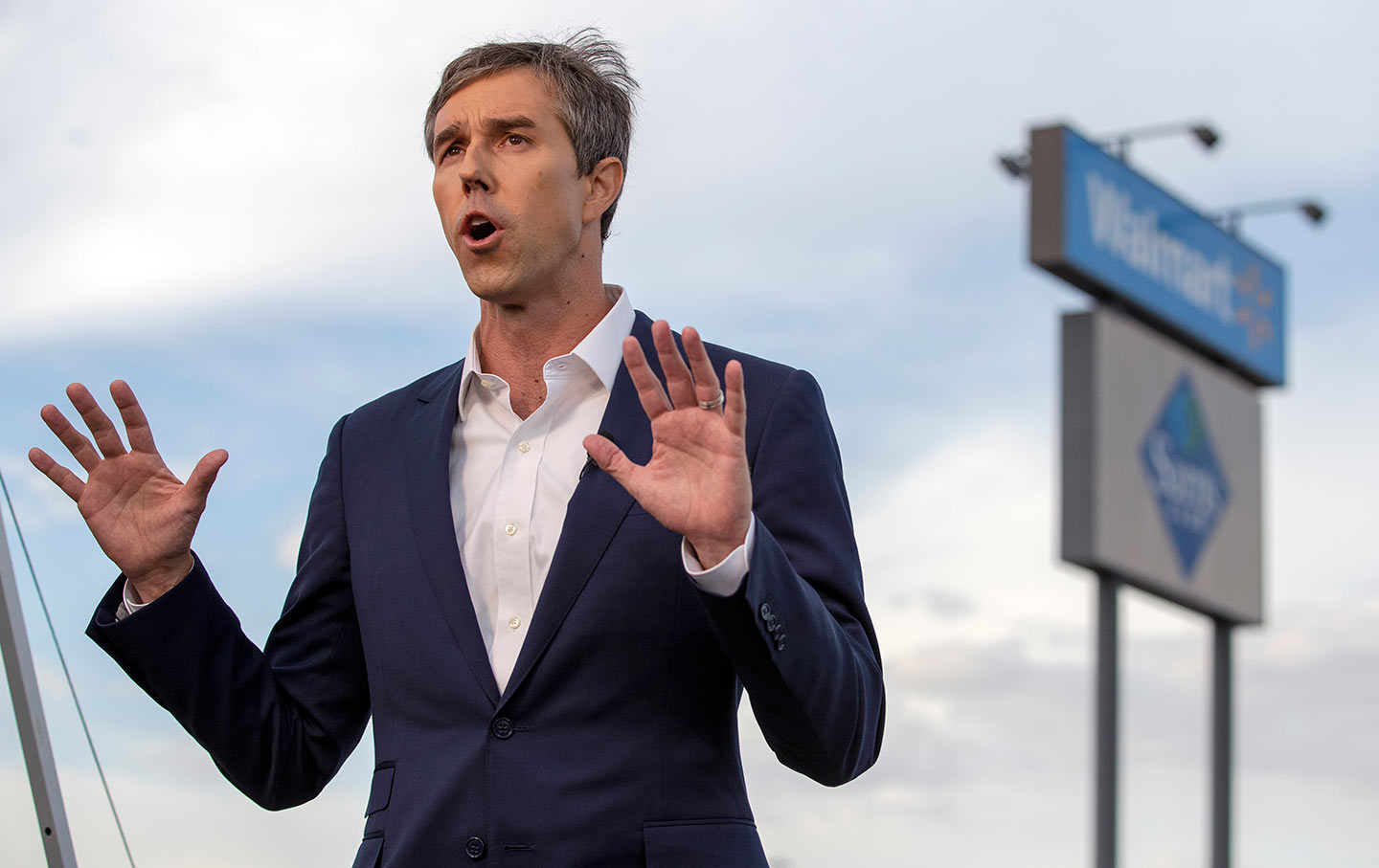 After the Mass Shooting in El Paso, Beto O’Rourke Asks the Right Question: WTF, Media?