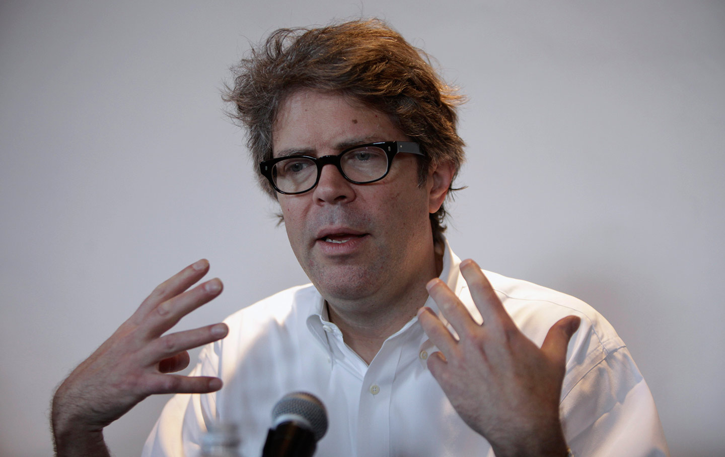 Jonathan Franzen Pens Another Environmental Disaster Story