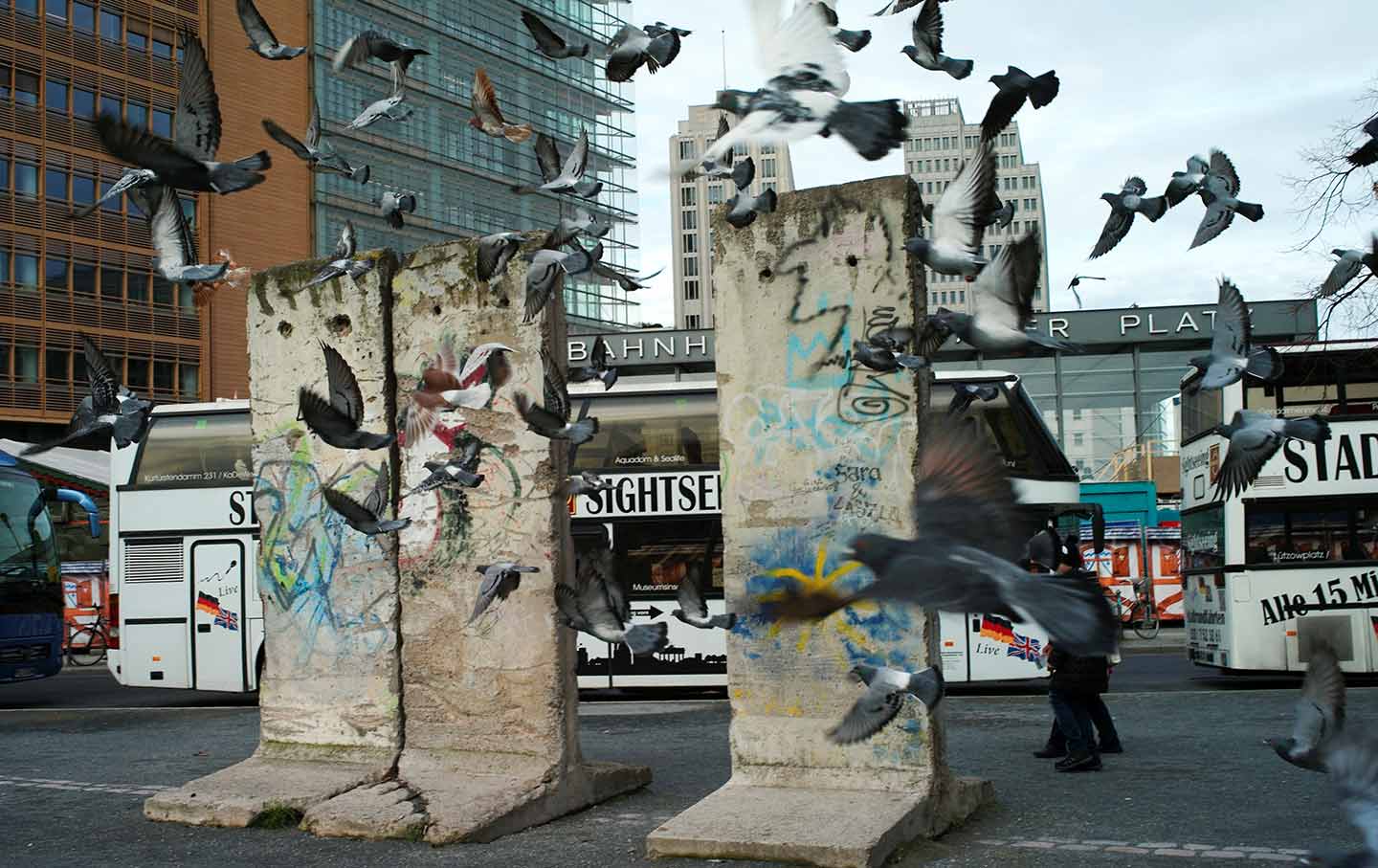 Christophe Robin on Twitter: Berlin Wall. Checkpoint 