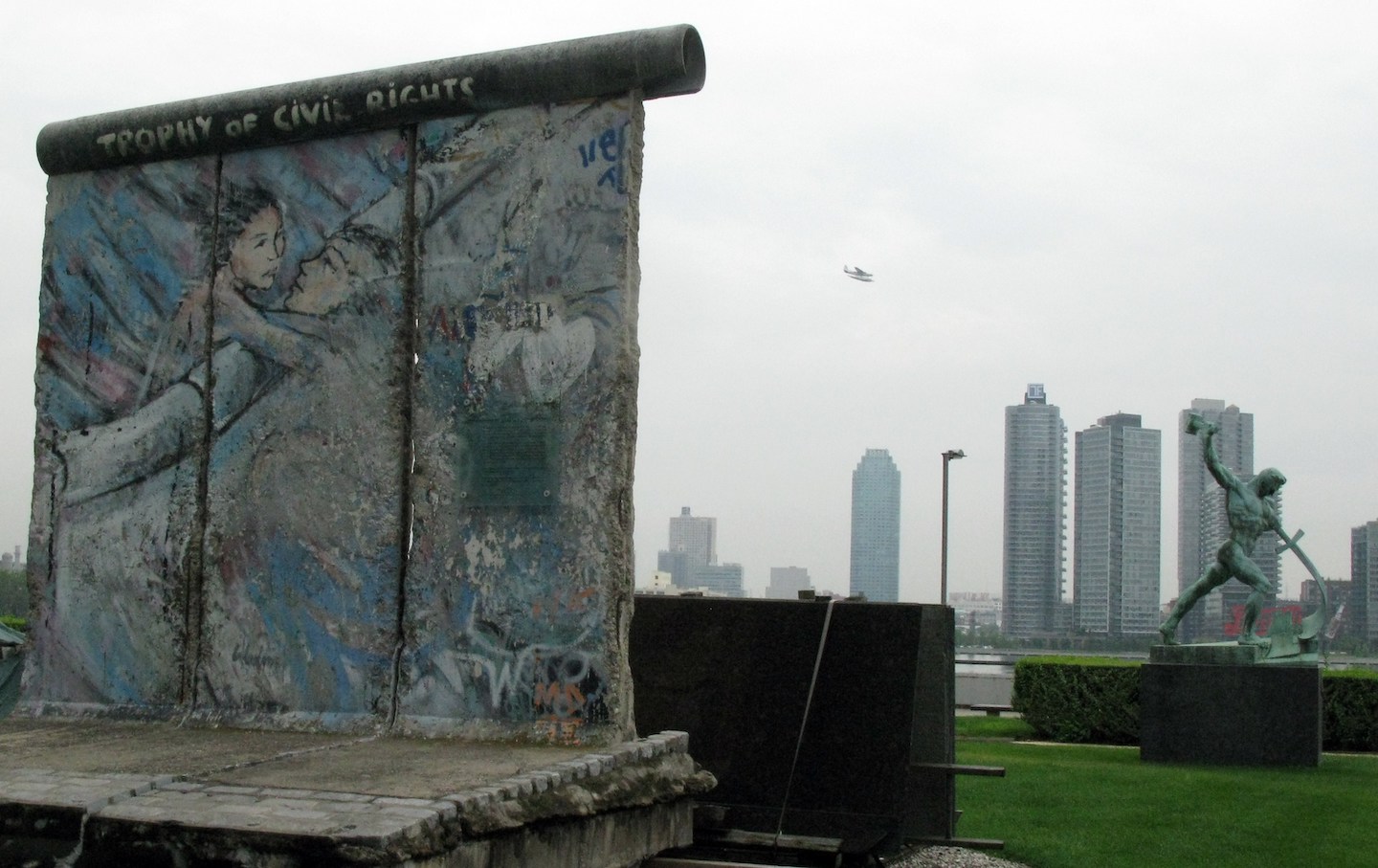 What the Berlin Wall Means to a New Generation