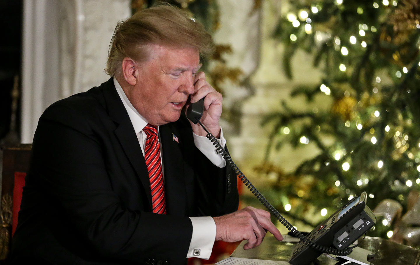 A Very Trumpian Christmas Surprise? Signs Point to a Possible US Attack on Iran