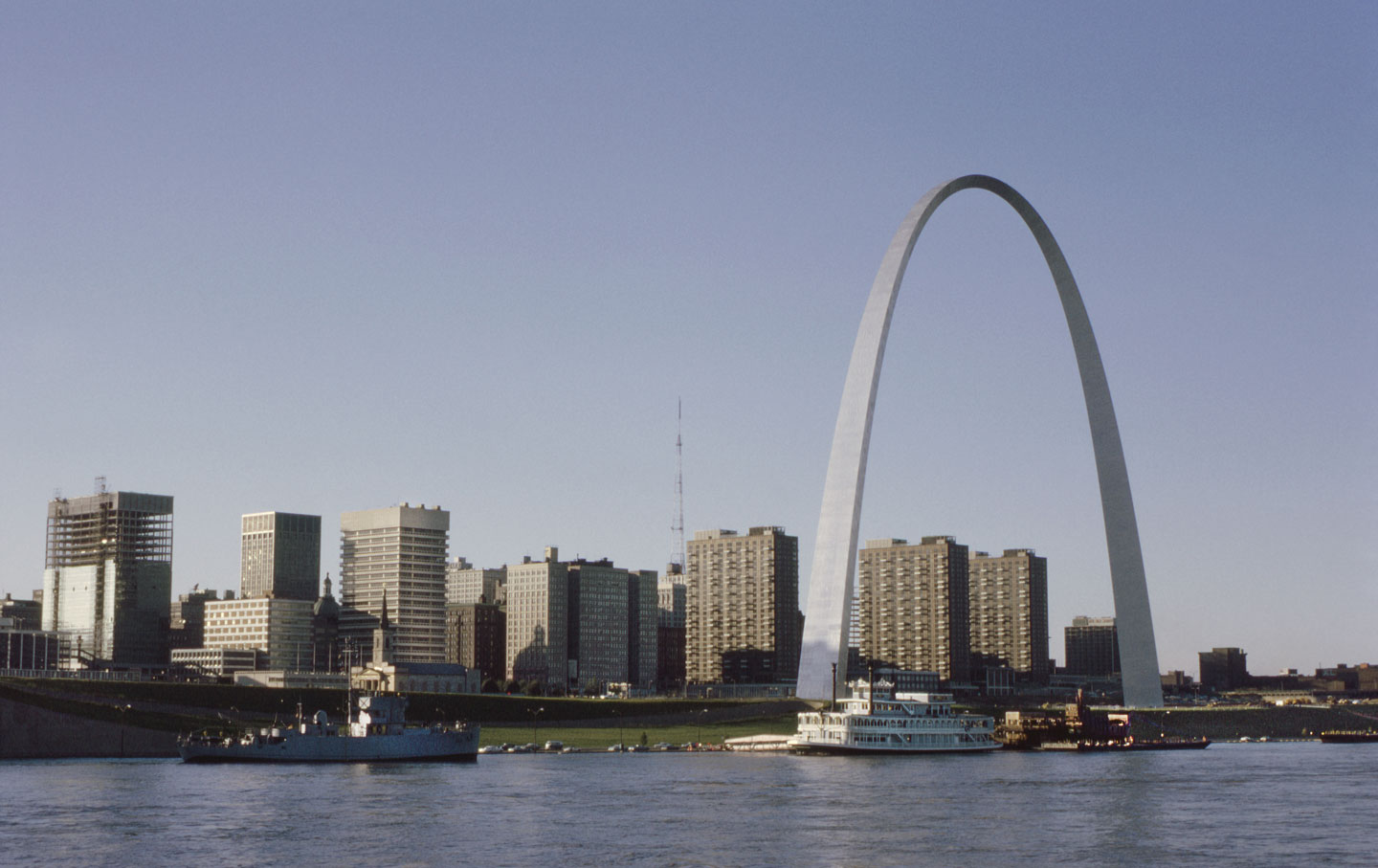 St. Louis Considers Spy Planes to Survey the City 18 Hours a Day