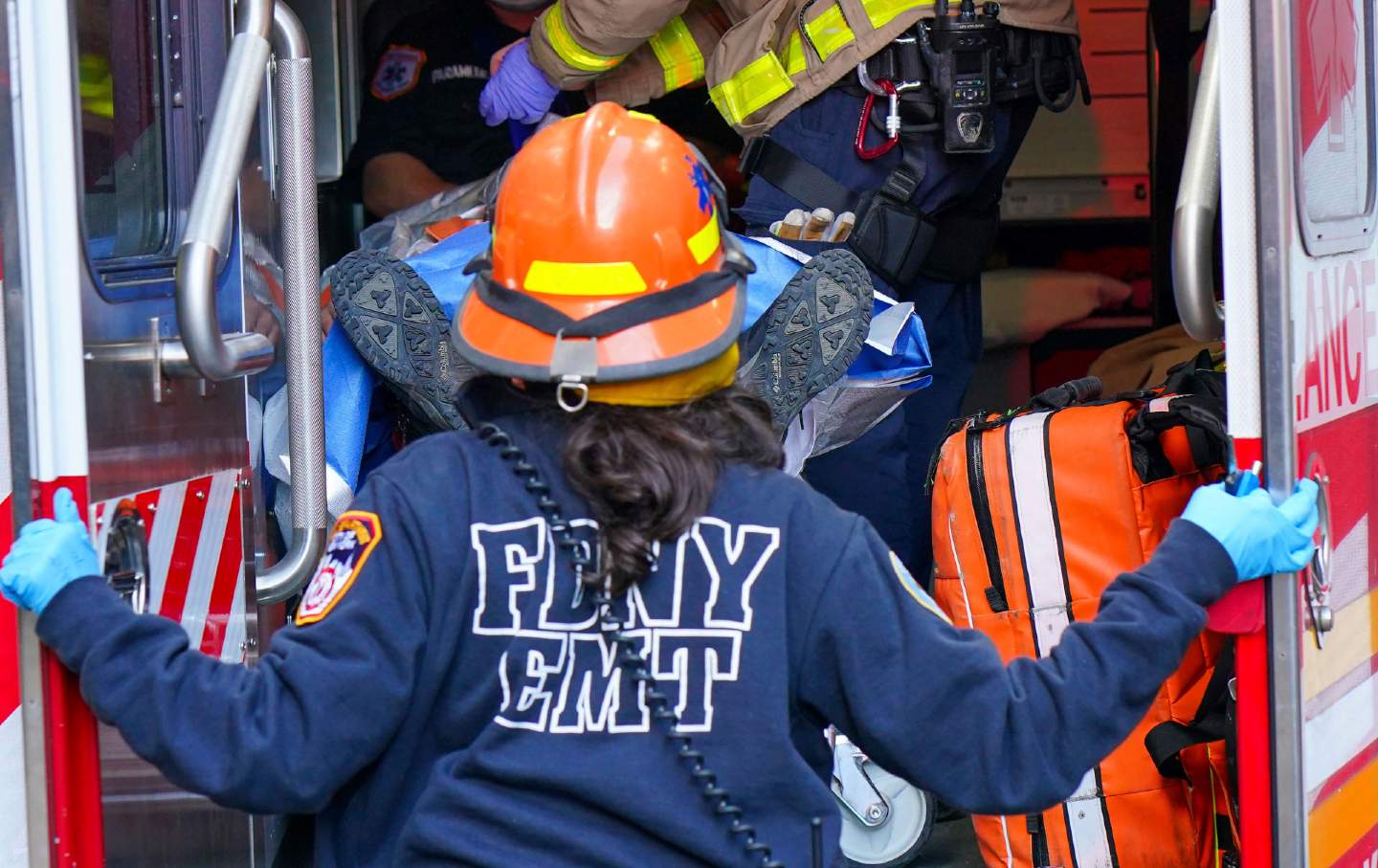Construction workers FDNY ambulance