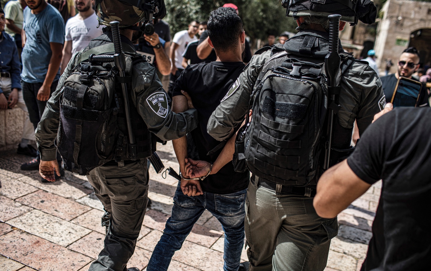 Israel arrests Palestinian
