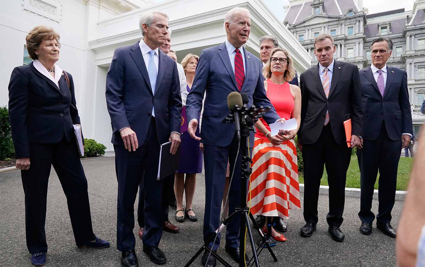 President Biden with senators