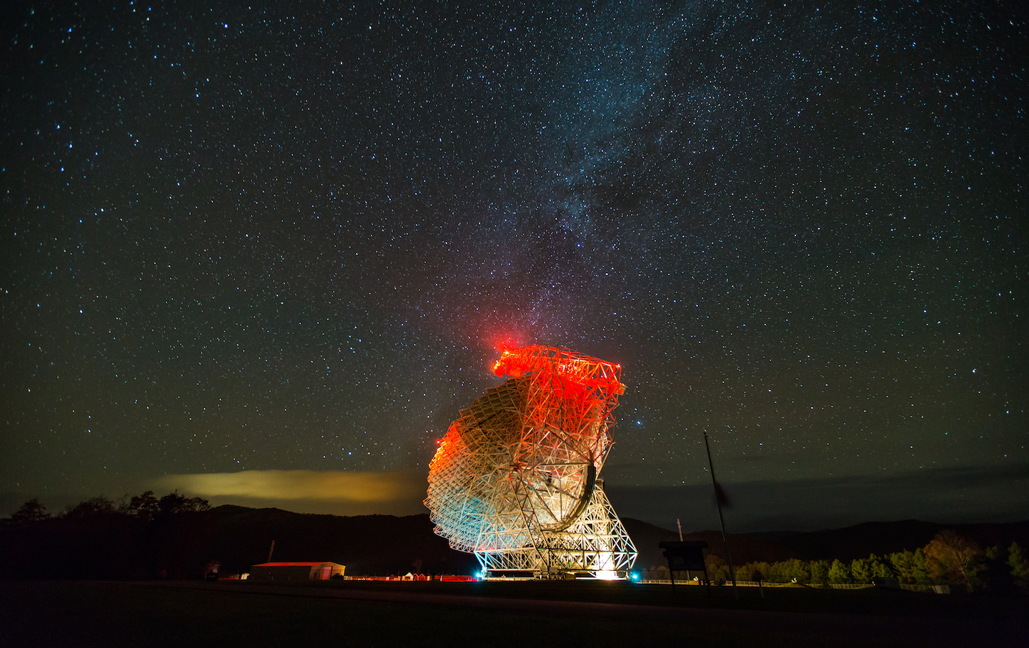 The Green Bank telescope in West Virginia