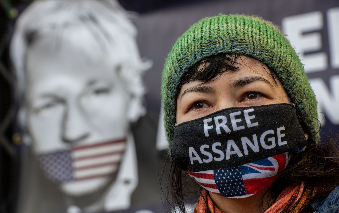 The Prosecution of Julian Assange Absolutely Threatens Freedom of the Press