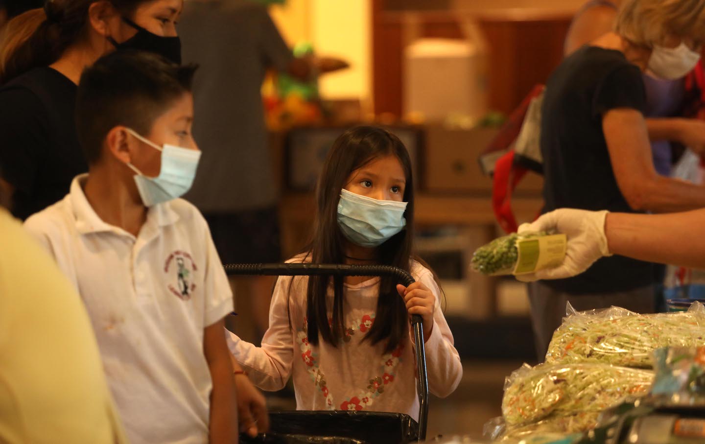 Food giveaway at Valley Park Church - during the Coronavirus pandemic