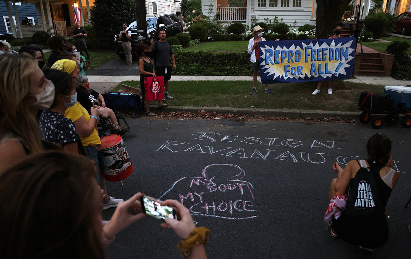 Protest outside Justice Kavanaugh's home