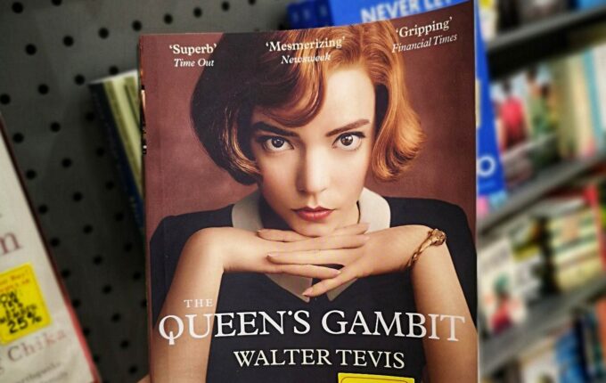 The Queen & #39; S gambit rear wing abandons soldiers high score American  drama English original novel Walter Tevis best-selling novel sent to the  original audio