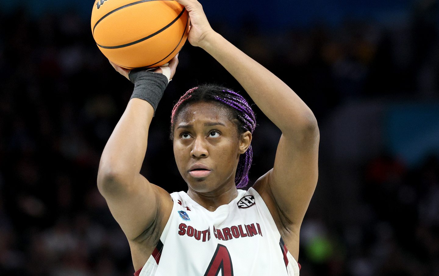 Aliyah Boston shoots a basket.