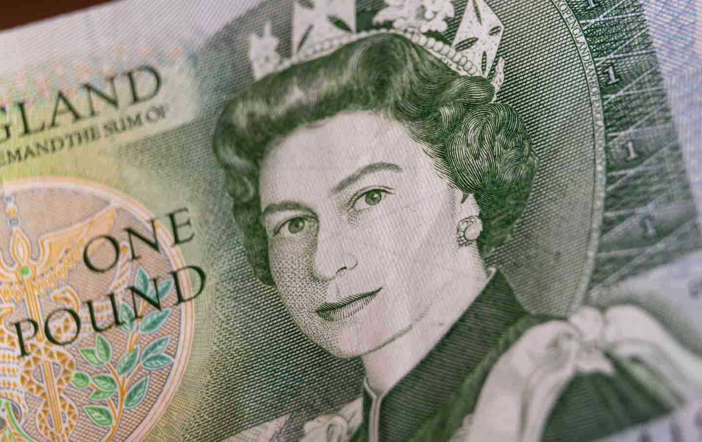 Queen Elizabeth on a one-pound note