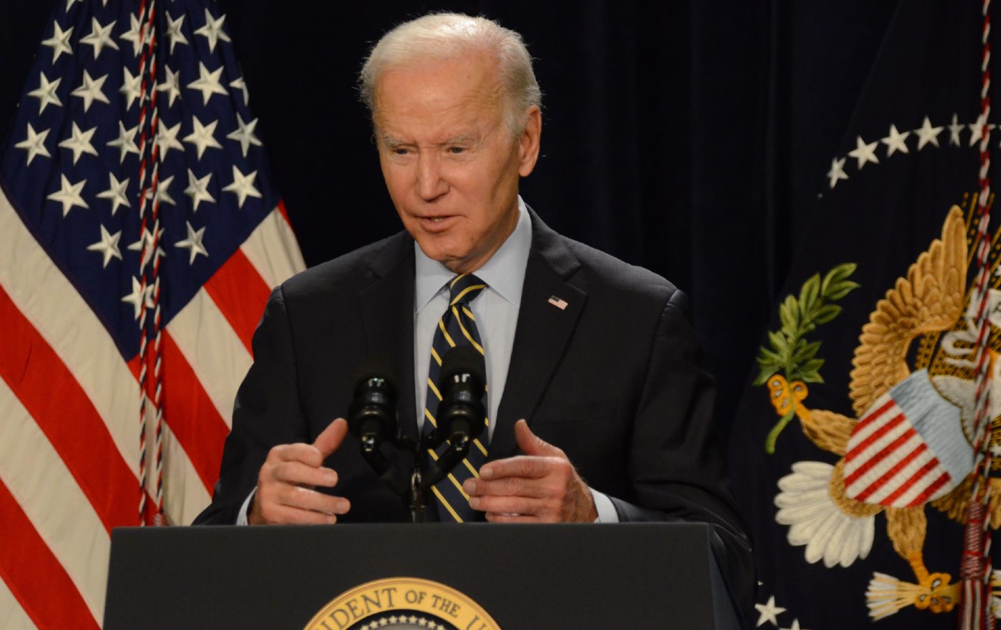 Joe Biden talks in Illinois