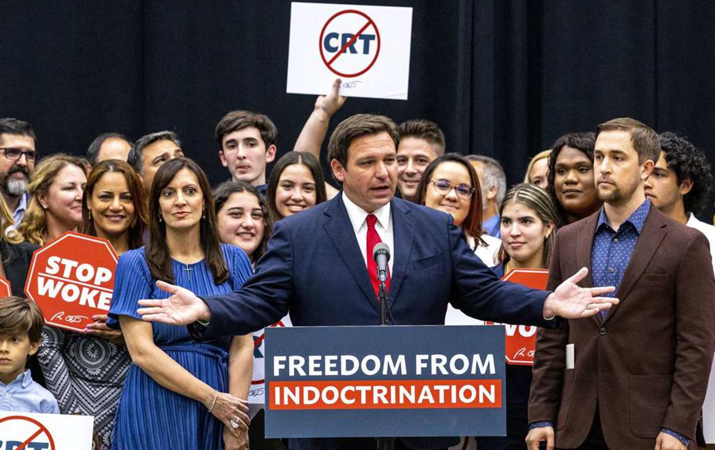 DeSantis Seeks to Be America‘s Permanent Culture-War Commissar