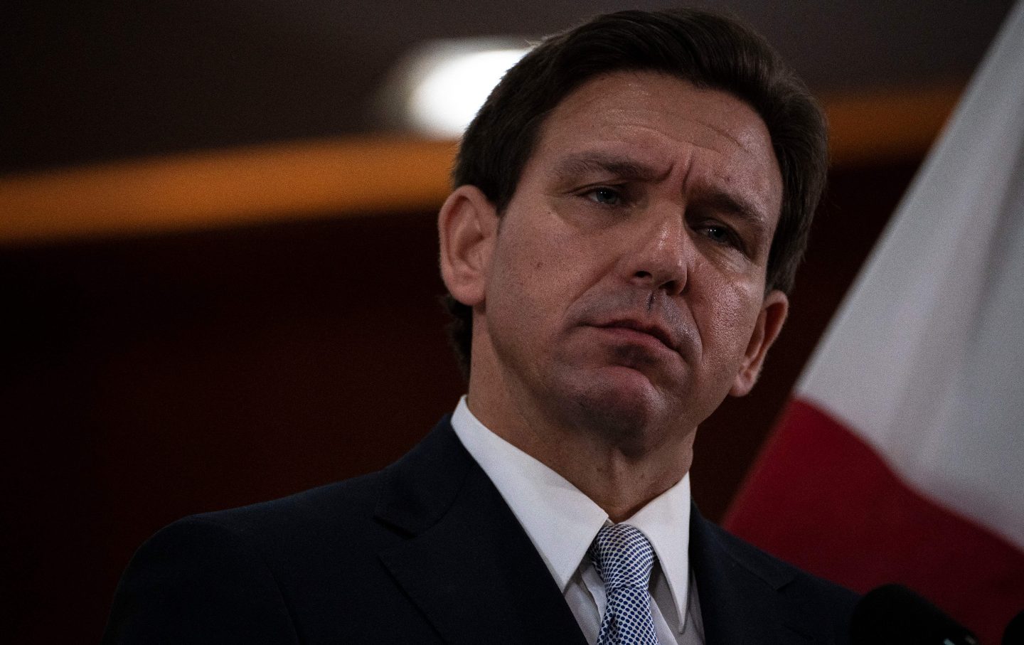 Ron DeSantis’s Copycat Strategy Is Failing