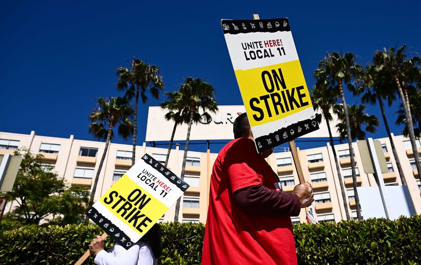 US-LABOR-HOTEL-STRIKE