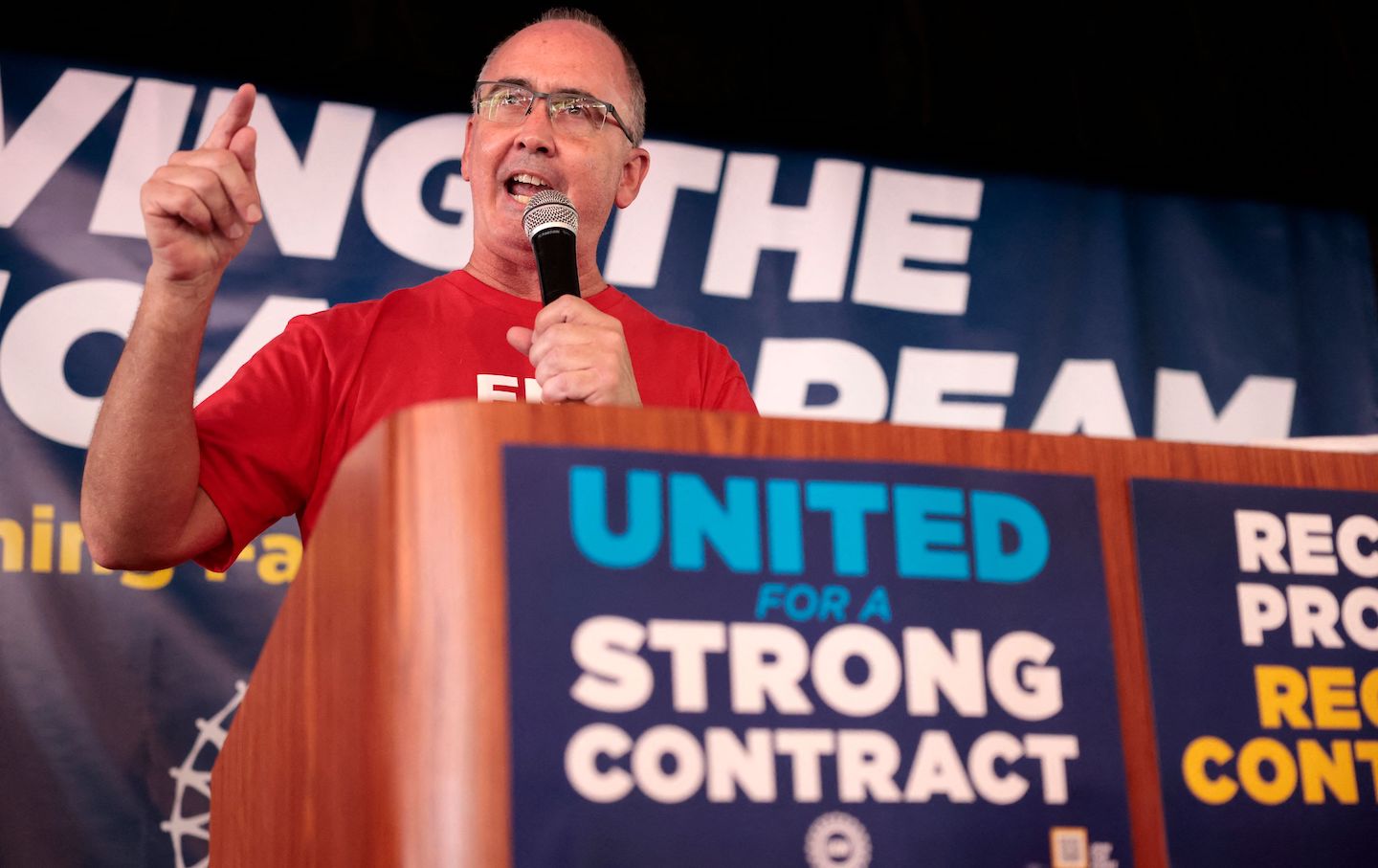 The UAW Is Prepared to Strike, and Bernie Sanders Has Their Back