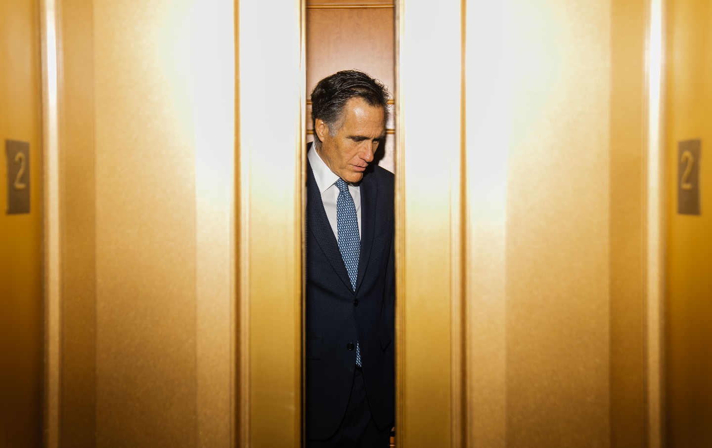 La sortie solitaire de Mitt Romney |  La nation