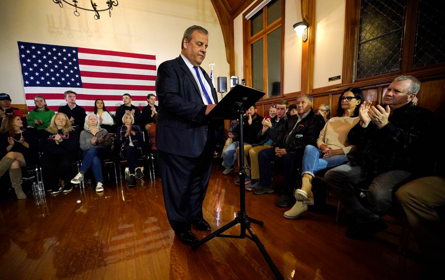 Republican presidential candidate former New Jersey Gov. Chris Christie announces he is dropping out of the race during a town hall campaign event Wednesday, Jan. 10, 2024, in Windham, N.H. (AP Photo/Robert F. Bukaty)