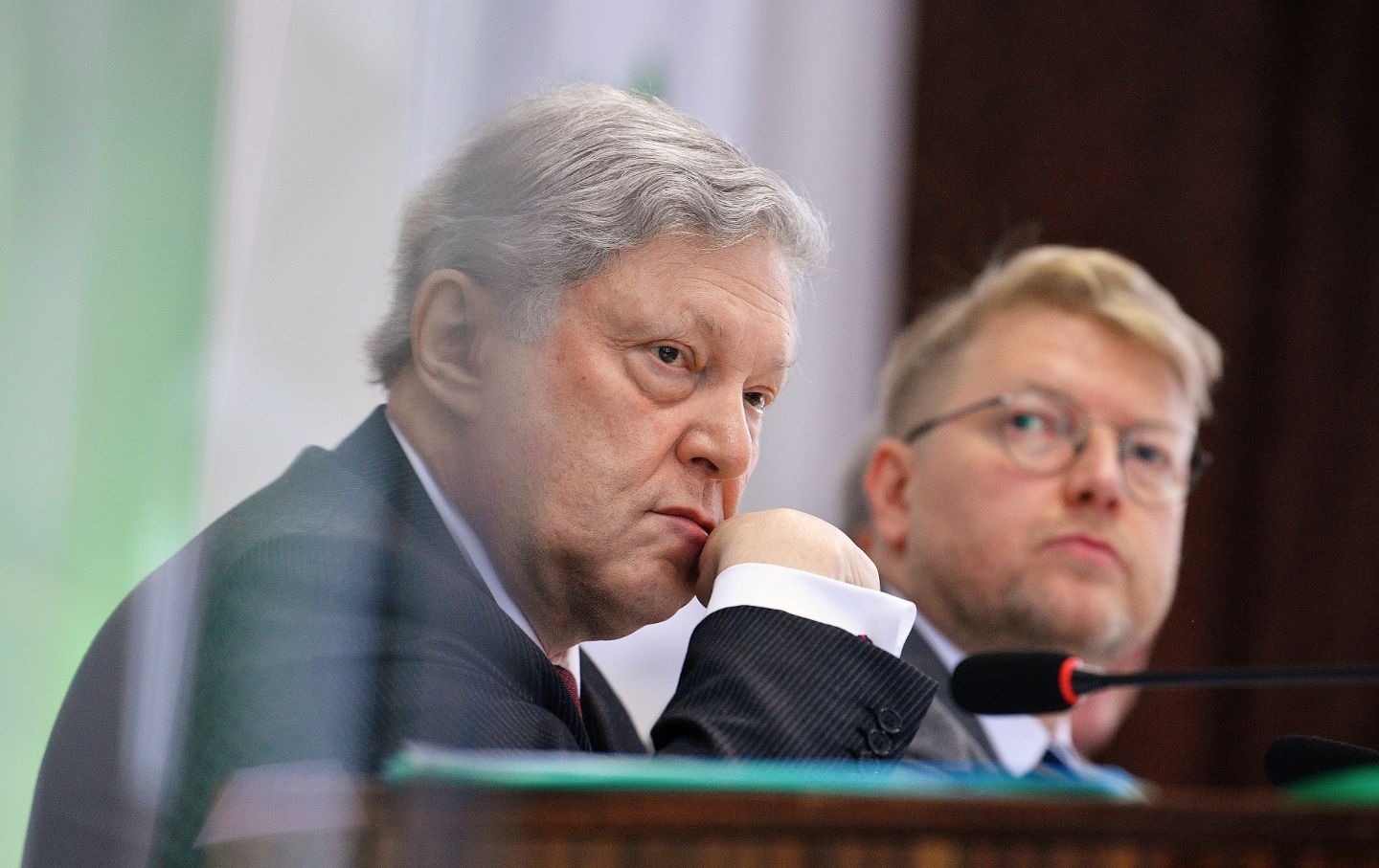 Chairman of the Yabloko political party Nikolai Rybakov (right) and founder of the Yabloko party and head of the party's political committee Grigory Yavlinsky (left) during the congress.