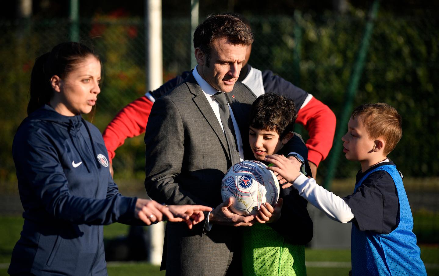 Macron with kids